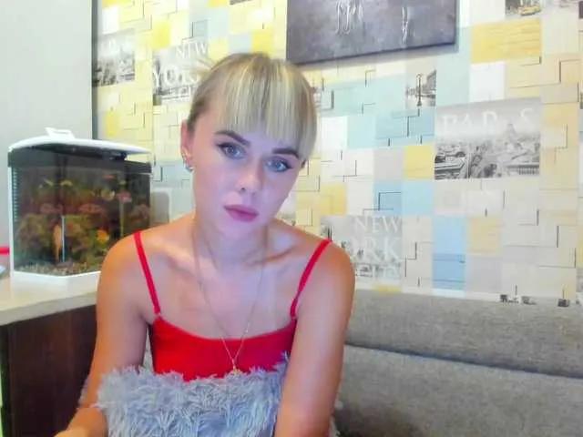 Offline AlisaKisa93 on BongaCams