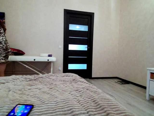 Freechat AllisonXStar on BongaCams