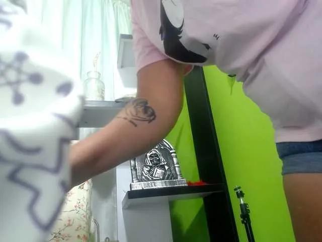 Offline ANA-BULLOCK- on BongaCams