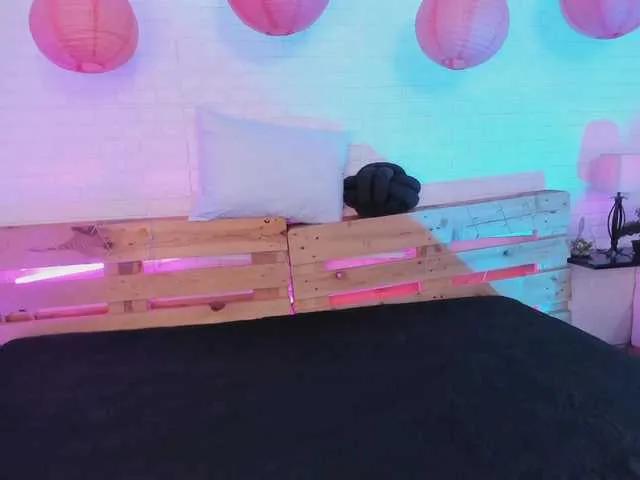 Offline angela-sp on BongaCams