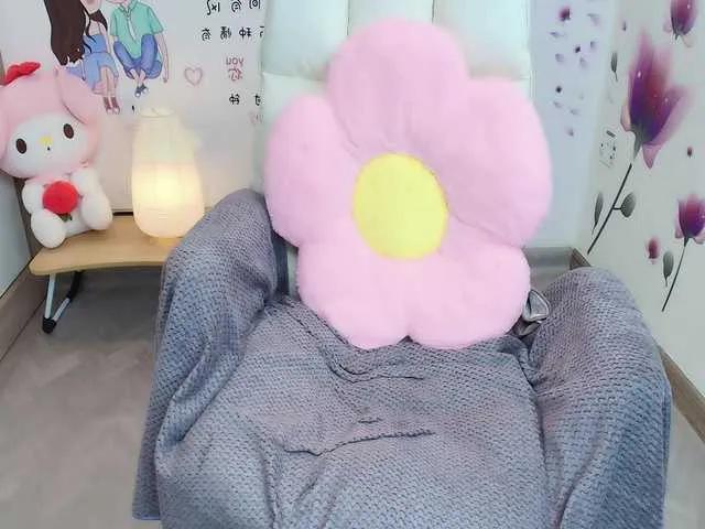 Offline Angela19 on BongaCams