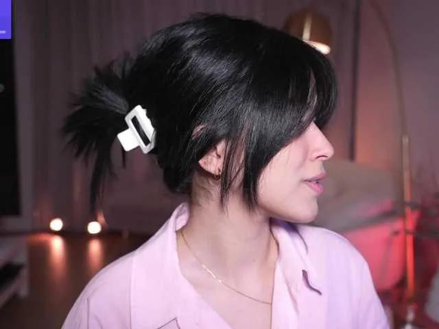 AnnieHill on BongaCams 