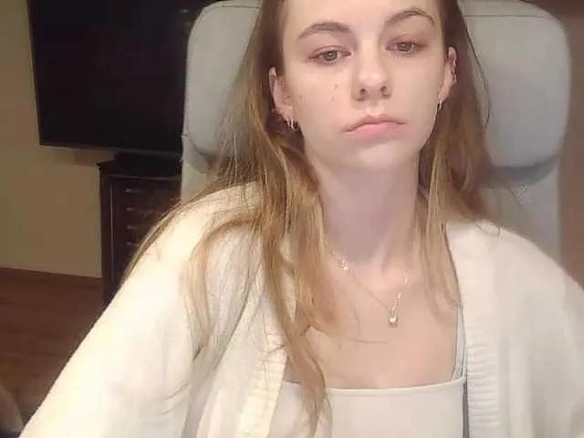 Offline AriaModel on BongaCams