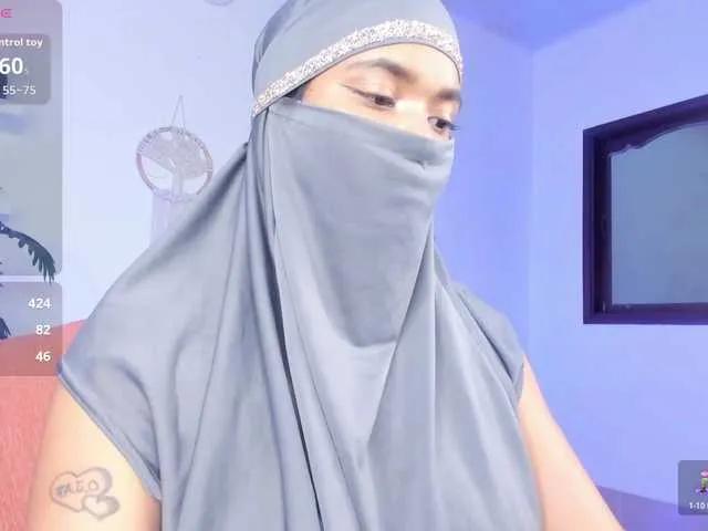 Freechat Aura-cuutee on BongaCams