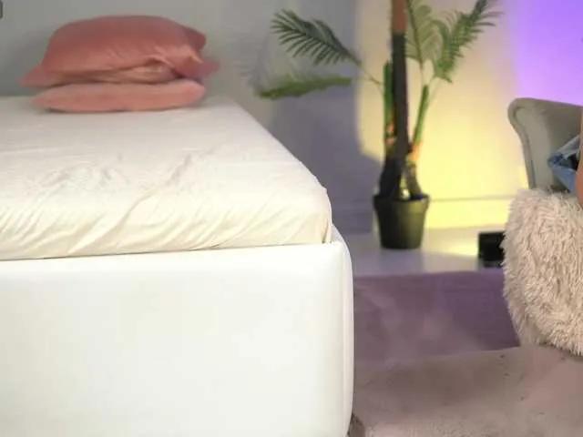 Freechat AvaMercer on BongaCams