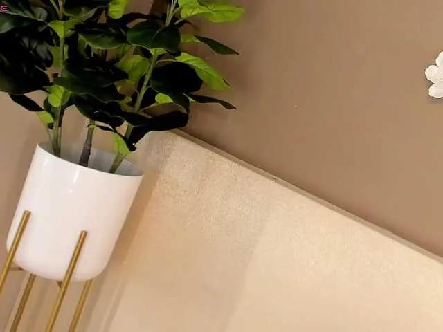 Offline AylinMiller on BongaCams