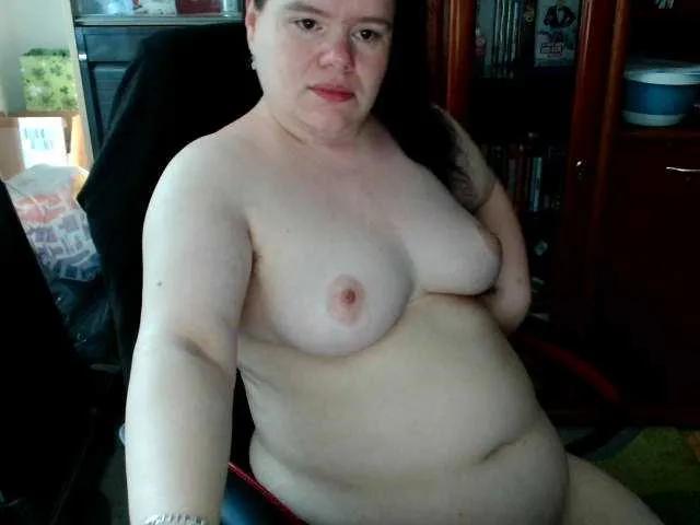 Offline Bbwnicole5 on BongaCams