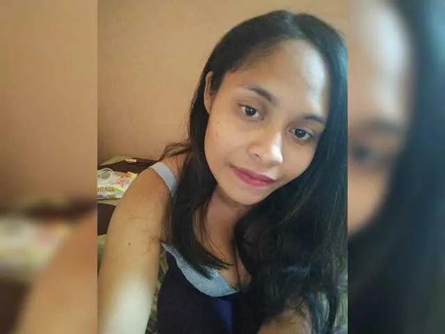 Offline Brendah23 on BongaCams