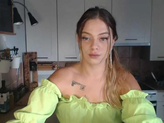 Offline BuffyFire on BongaCams