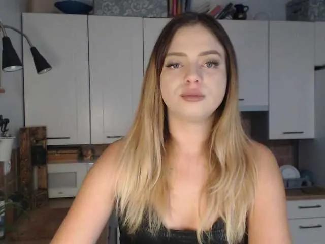 Offline BuffyFire on BongaCams