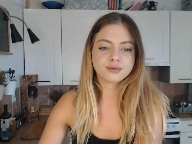 Offline BuffyFire on BongaCams