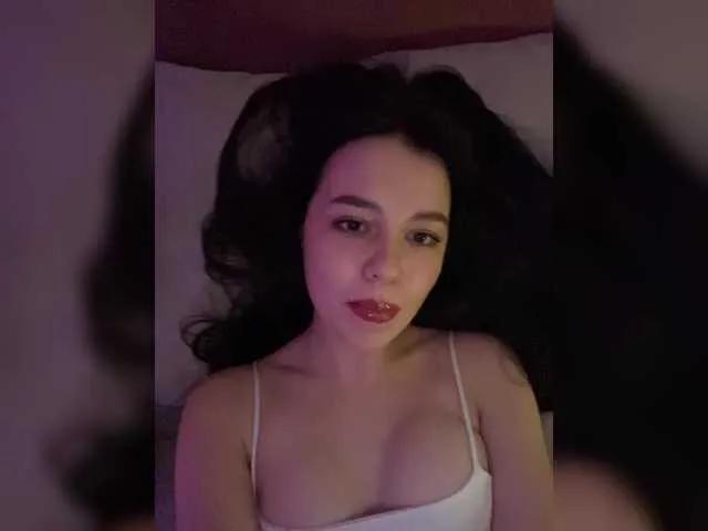 Offline Businkaa on BongaCams