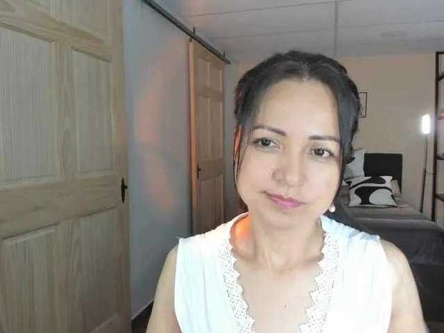 Offline Carlin1511 on BongaCams