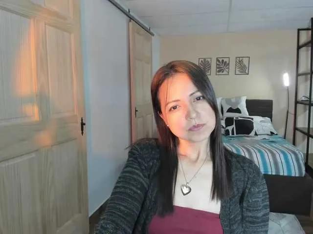 Offline Carlin1511 on BongaCams