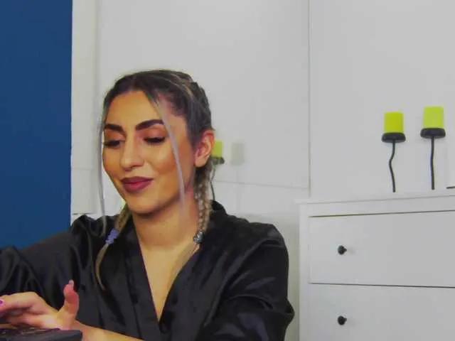 BongaCams CelineMeyer is Freechat CelineMeyer — Playful and generous people who focus on pleasure rather than going through the motions as fast as possible.