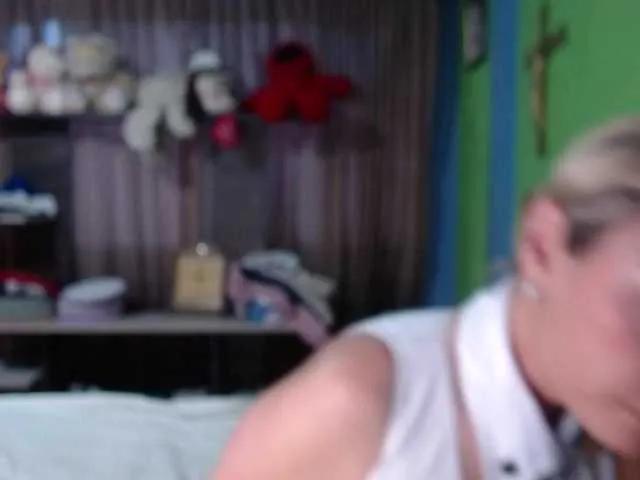 Offline Charlizetheron1 on BongaCams