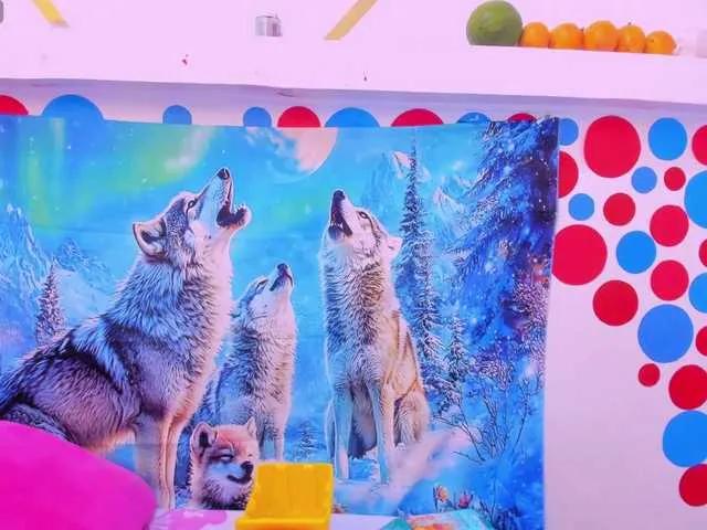 Offline charlotte-111 on BongaCams