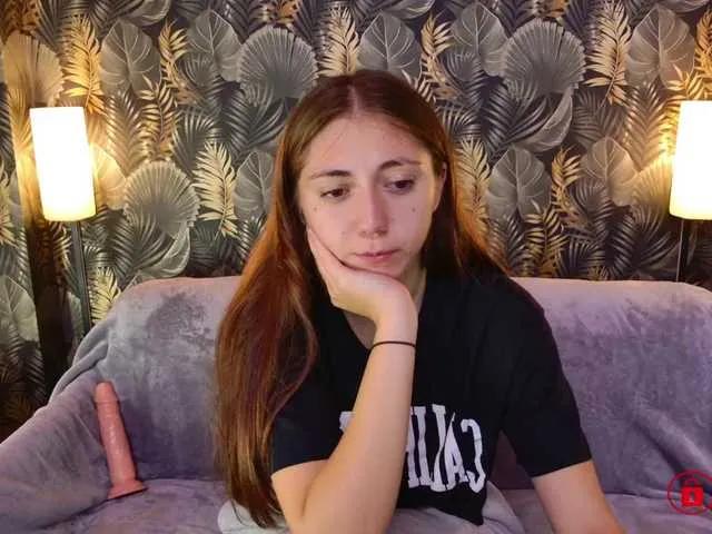 Offline CharmingLIA on BongaCams