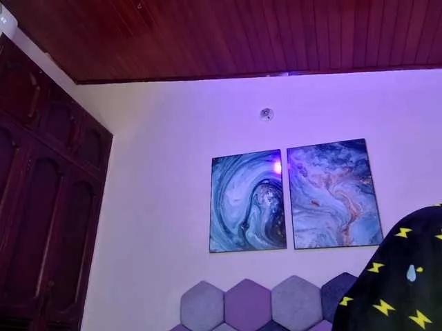 Offline chloe-tgn on BongaCams