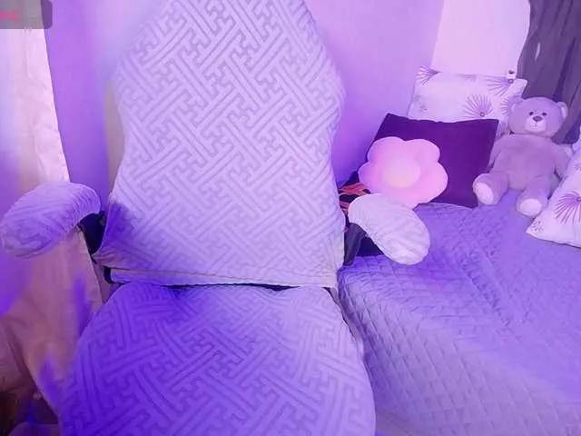 Offline chloe-tgn on BongaCams