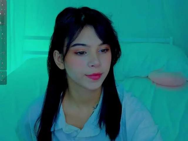 Offline CoralineJones on BongaCams