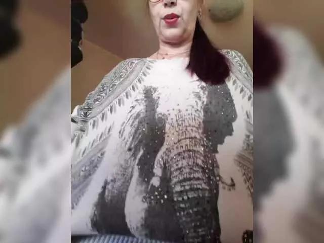 Offline Cristinatina on BongaCams