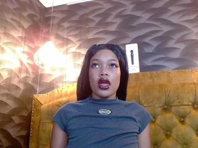 CrystalBrooke3x's avatar