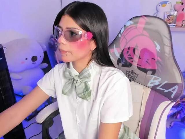 Freechat cute-stephuwu on BongaCams