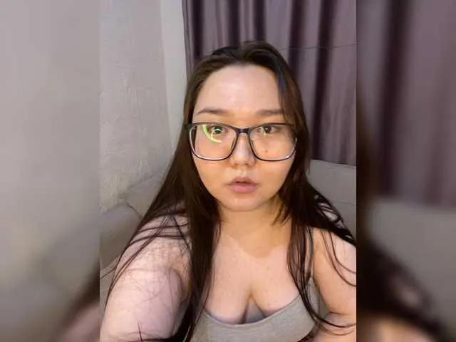 Offline DebbieLu on BongaCams