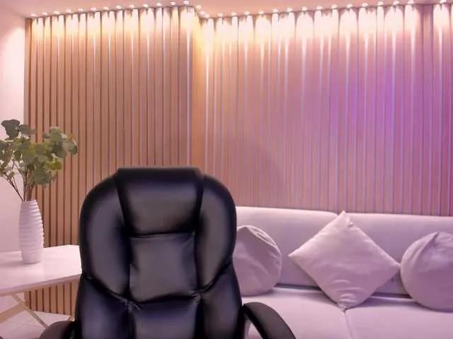 Offline DonnaStonne on BongaCams