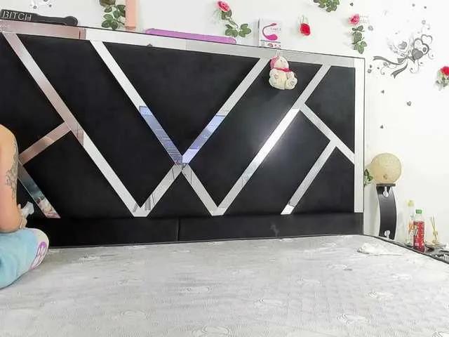 Freechat Dreamgirlss on BongaCams