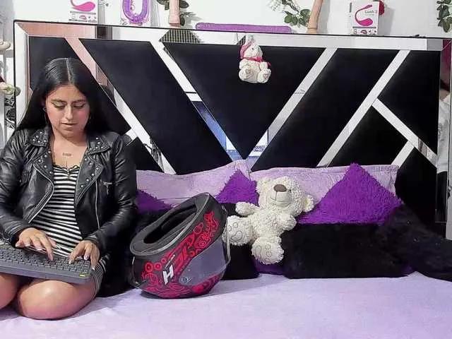 Freechat Dreamgirlss on BongaCams