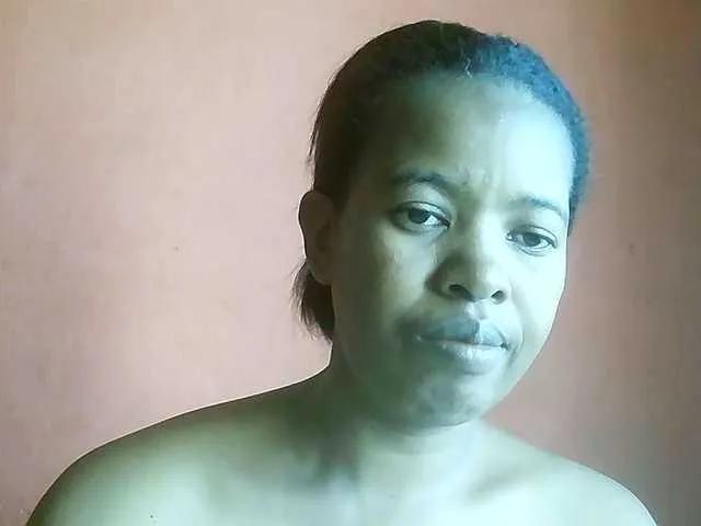 Offline Edwiga on BongaCams