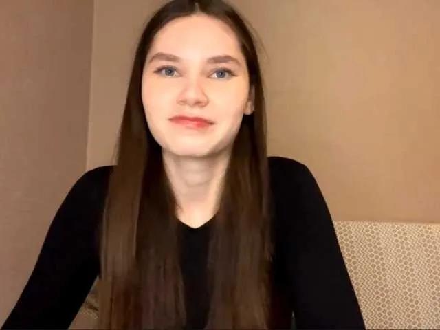 Offline ElinOroz on BongaCams