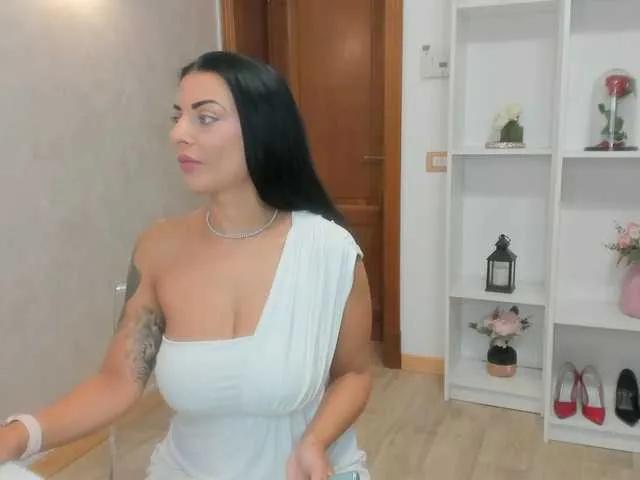 Offline ElisaBaxter on BongaCams