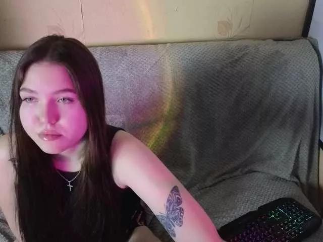 Offline GoddessLerachka on BongaCams