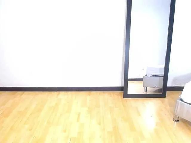 Freechat goldenn-ass on BongaCams