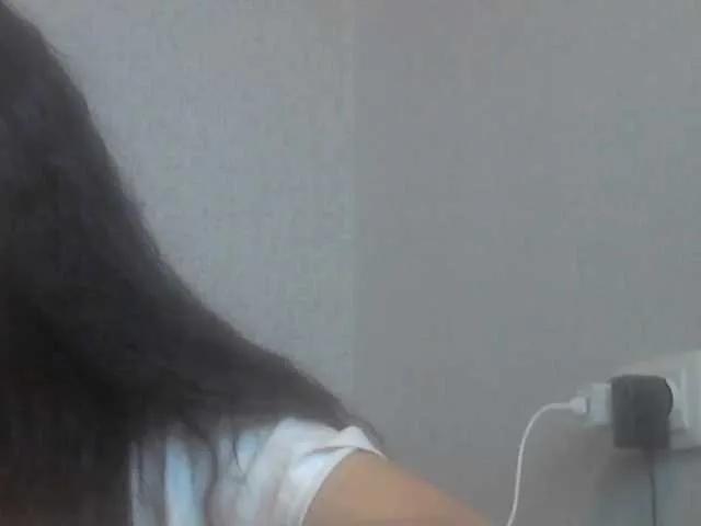 Offline Gospozha-77 on BongaCams