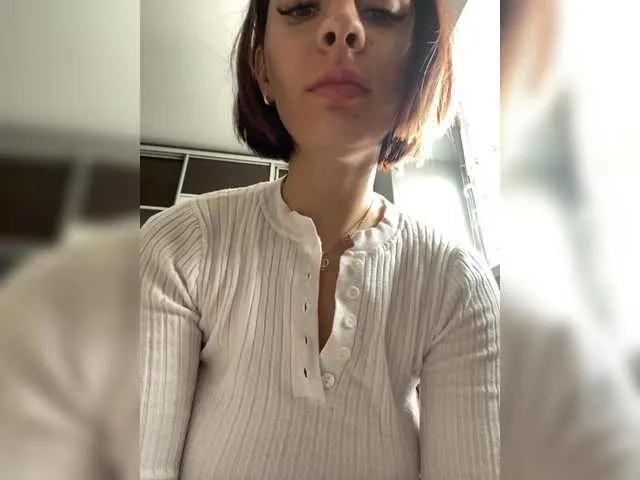 Offline Hotbaby23 on BongaCams