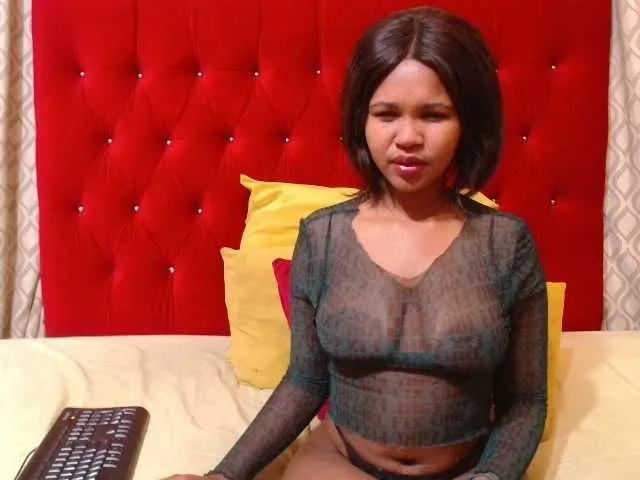 Offline Hotsexyberry21 on BongaCams