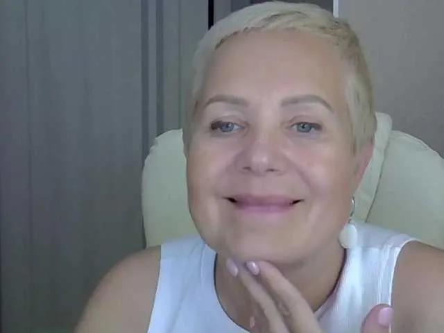 Offline IFannyLove on BongaCams