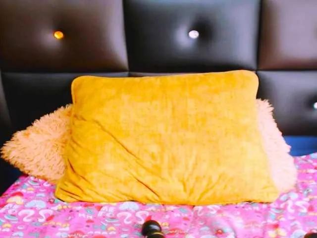 Freechat IndianSutraX on BongaCams