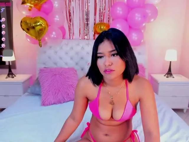 Offline isa-bunny1 on BongaCams