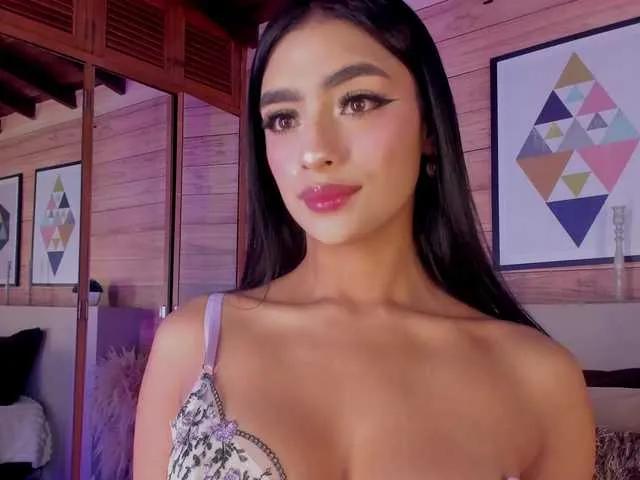 Offline IzzyWild on BongaCams