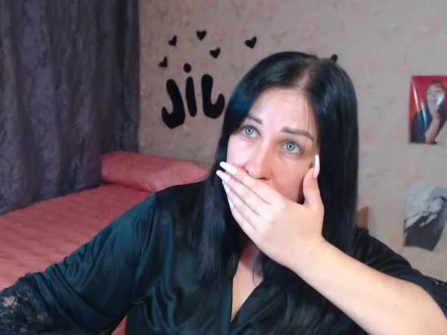 Offline JillStevens on BongaCams