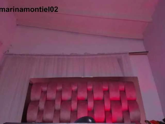 Freechat Kahia-swt on BongaCams