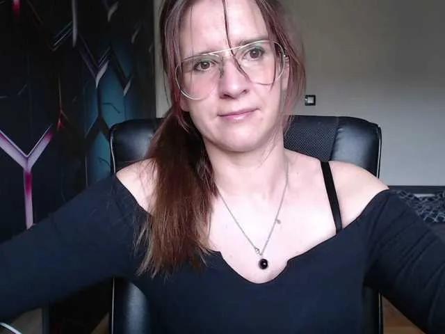 Offline KayaCute on BongaCams