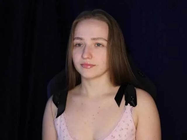 Offline Keily8 on BongaCams