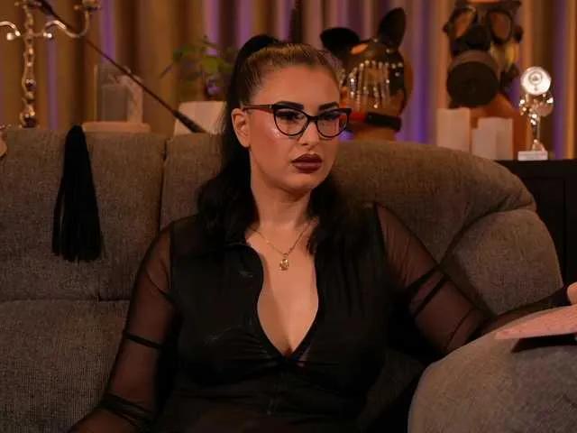 Offline KellyKent on BongaCams