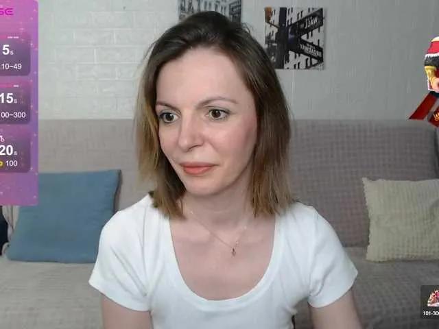 Offline Kiramarta on BongaCams